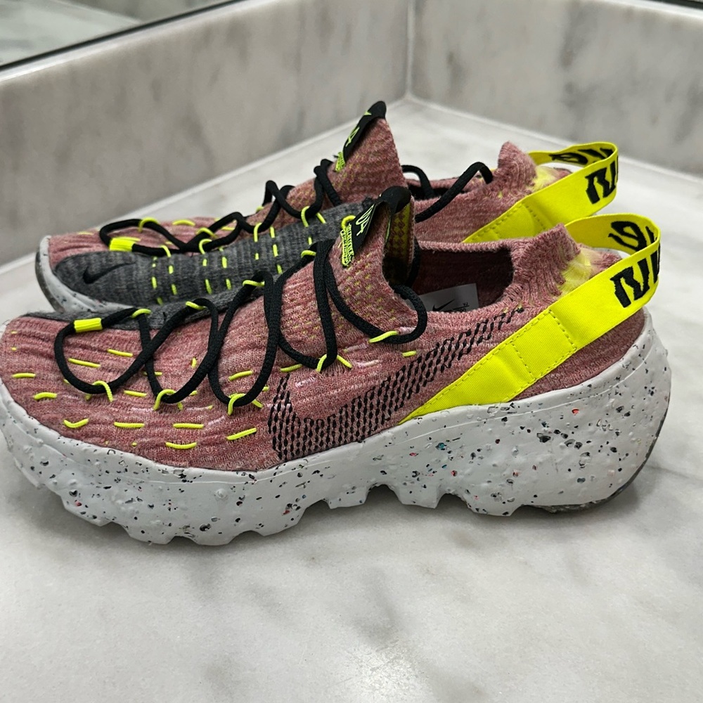 Nike Womens Sneakers
